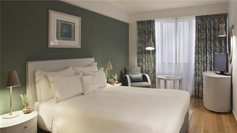 <b>Altis Suites Suite</b>. Images powered by <a href="https://iceportal.shijigroup.com/" title="IcePortal" target="_blank">IcePortal</a>.