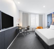 Flagstaff Gardens Melbourne Room