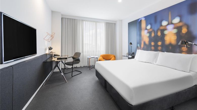 <b>Flagstaff Gardens Melbourne Room</b>. Images powered by <a href="https://iceportal.shijigroup.com/" title="IcePortal" target="_blank">IcePortal</a>.