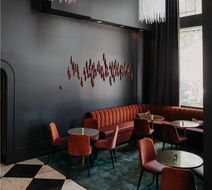 Hotel Deco Lobby
