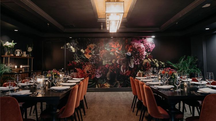 Hotel Deco Restaurant