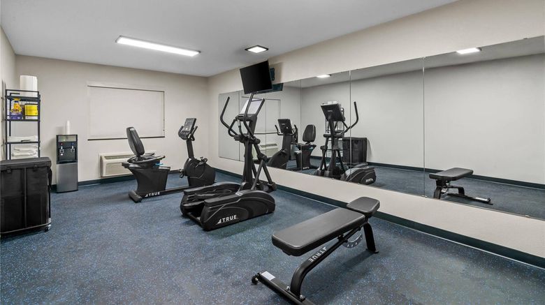 <b>Quality Inn Neosho Health</b>. Images powered by <a href="https://iceportal.shijigroup.com/" title="IcePortal" target="_blank">IcePortal</a>.