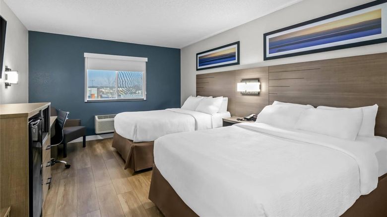 <b>Quality Inn Neosho Room</b>. Images powered by <a href="https://iceportal.shijigroup.com/" title="IcePortal" target="_blank">IcePortal</a>.