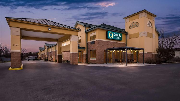Days Inn Syracuse near Oneida Lake Exterior
