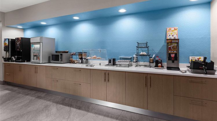 Days Inn by Wyndham McDonough Hotel Other