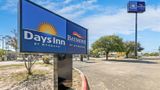 Days Inn San Antonio Downtown Exterior