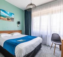 Bretagne Hotel Room