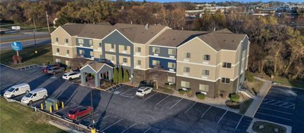 SureStay by Best Western Mount Pleasant Exterior