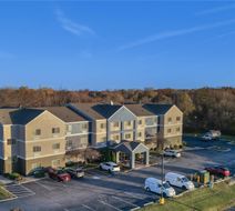 SureStay by Best Western Mount Pleasant Exterior