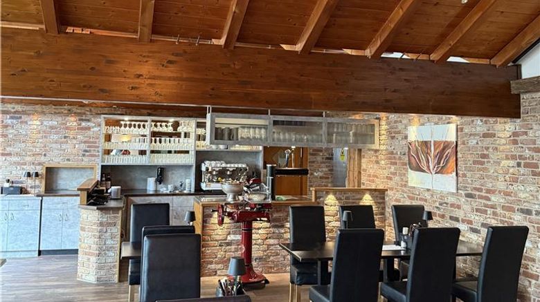 <b>Residenzhotel Stuttgart Airport, Sure Ho Restaurant</b>. Images powered by <a href="https://iceportal.shijigroup.com/" title="IcePortal" target="_blank">IcePortal</a>.