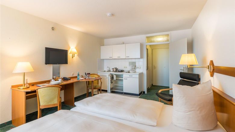 <b>Residenzhotel Stuttgart Airport, Sure Ho Room</b>. Images powered by <a href="https://iceportal.shijigroup.com/" title="IcePortal" target="_blank">IcePortal</a>.