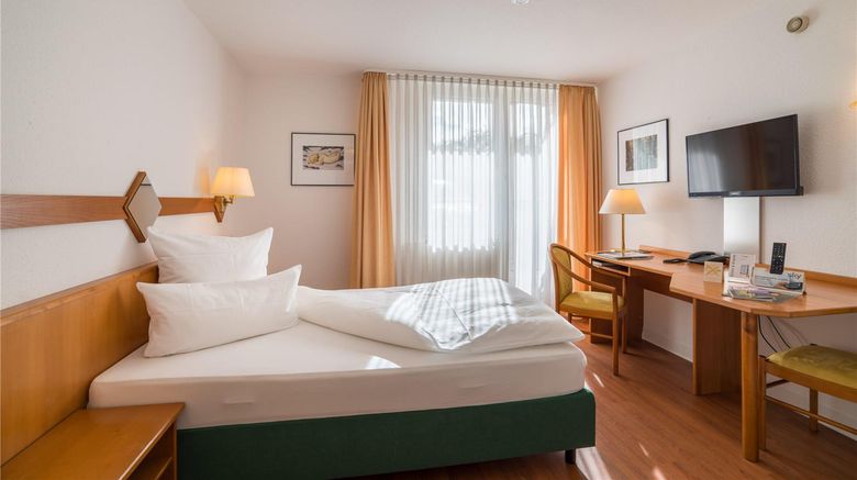 <b>Residenzhotel Stuttgart Airport, Sure Ho Room</b>. Images powered by <a href="https://iceportal.shijigroup.com/" title="IcePortal" target="_blank">IcePortal</a>.