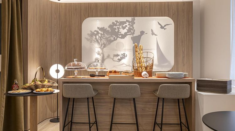 Dantan Hotel Restaurant