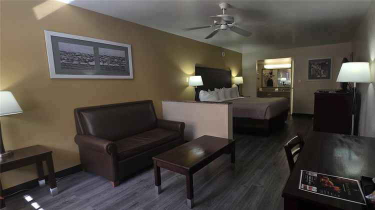SureStay by Best Western Mesa Downtown Room