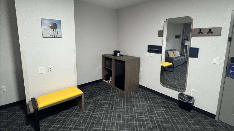 Comfort Inn & Suites Memphis Germantown Suite