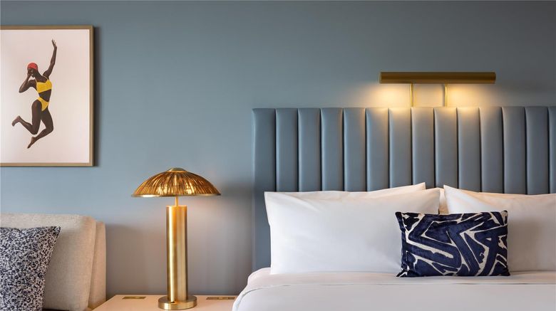 <b>The Sunny Room</b>. Images powered by <a href="https://iceportal.shijigroup.com/" title="IcePortal" target="_blank">IcePortal</a>.