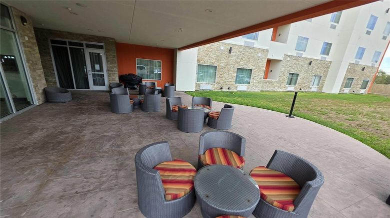 Hawthorn Extended Stay by Wyndham Exterior. Images powered by <a href="https://iceportal.shijigroup.com" target="_blank" rel="noopener">Ice Portal</a>.