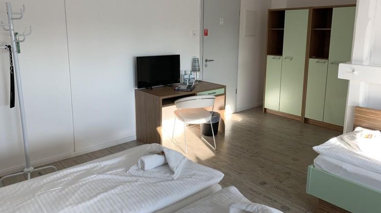 <b>Parkhotel Putbus Superior Room</b>. Images powered by <a href="https://iceportal.shijigroup.com/" title="IcePortal" target="_blank">IcePortal</a>.