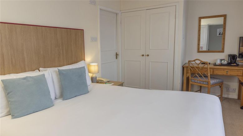 <b>Kings Court Hotel, BW Signature Collecti Room</b>. Images powered by <a href="https://iceportal.shijigroup.com/" title="IcePortal" target="_blank">IcePortal</a>.
