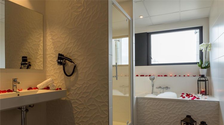 Sure Hotel by Best Western Dijon Sud Room
