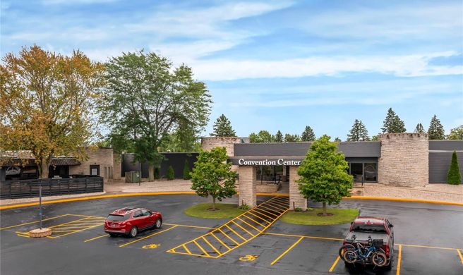 Fox Hills Golf Resort & Conf Center Exterior