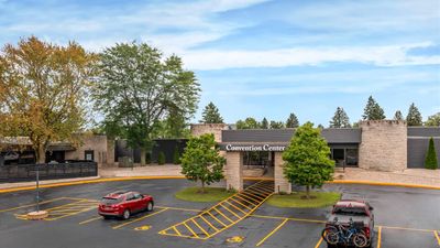 Fox Hills Golf Resort & Conf Center