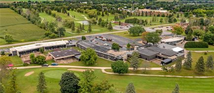 Fox Hills Golf Resort & Conf Center Exterior