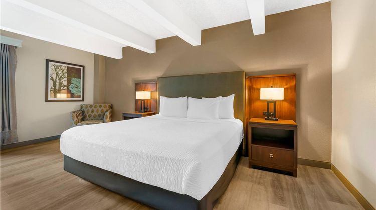 Fox Hills Golf Resort & Conf Center Suite