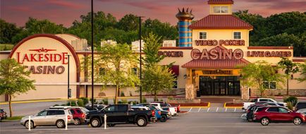 Lakeside Hotel & Casino Exterior