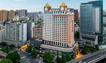 Mercure Chengdu Tianfu Square