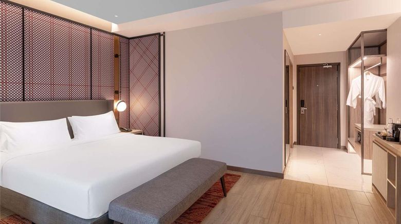 <b>Grand Mercure Kuala Lumpur Room</b>. Images powered by <a href="https://iceportal.shijigroup.com/" title="IcePortal" target="_blank">IcePortal</a>.