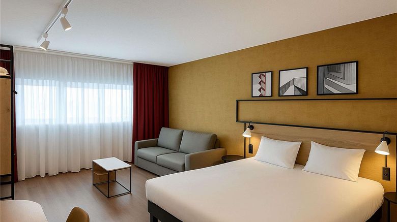<b>Ibis Rungis Aeroport Paris Orly Room</b>. Images powered by <a href="https://iceportal.shijigroup.com/" title="IcePortal" target="_blank">IcePortal</a>.