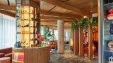 <b>The BoTree London, Curio Collection Lobby</b>. Images powered by <a href="https://iceportal.shijigroup.com/" title="IcePortal" target="_blank">IcePortal</a>.