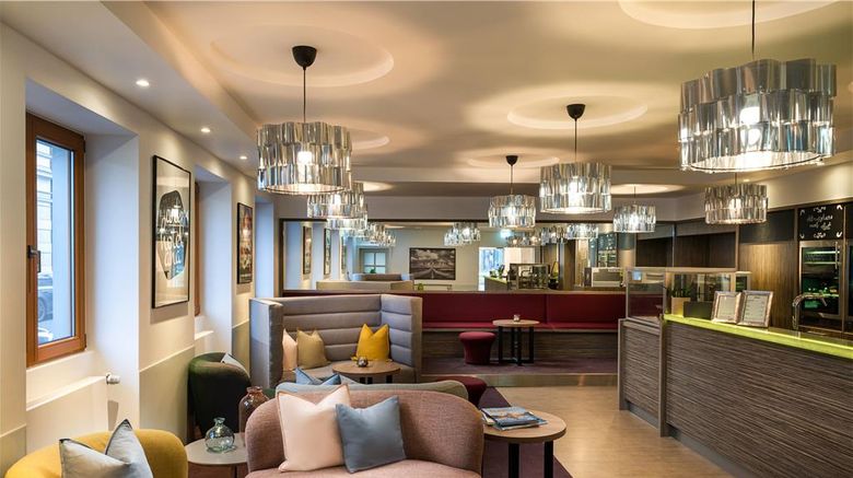 <b>elaya Hotel Hannover City Restaurant</b>. Images powered by <a href="https://iceportal.shijigroup.com/" title="IcePortal" target="_blank">IcePortal</a>.