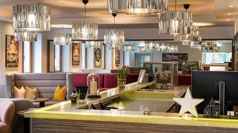 <b>elaya Hotel Hannover City Restaurant</b>. Images powered by <a href="https://iceportal.shijigroup.com/" title="IcePortal" target="_blank">IcePortal</a>.
