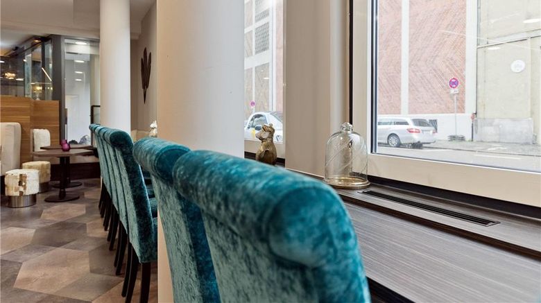 <b>elaya Hotel Munich City Lobby</b>. Images powered by <a href="https://iceportal.shijigroup.com/" title="IcePortal" target="_blank">IcePortal</a>.