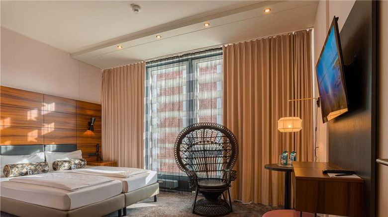 <b>elaya Hotel Munich City Room</b>. Images powered by <a href="https://iceportal.shijigroup.com/" title="IcePortal" target="_blank">IcePortal</a>.