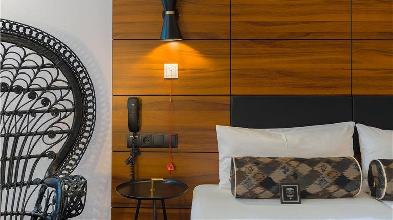<b>elaya Hotel Munich City Room</b>. Images powered by <a href="https://iceportal.shijigroup.com/" title="IcePortal" target="_blank">IcePortal</a>.