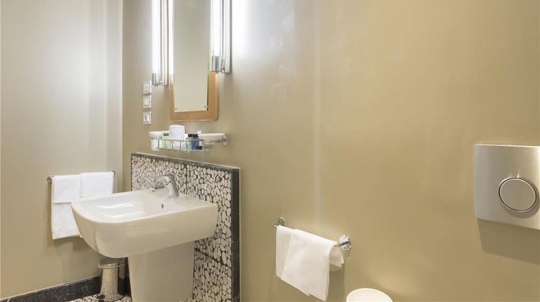 <b>Hotel Garibaldi Blu Room</b>. Images powered by <a href="https://iceportal.shijigroup.com/" title="IcePortal" target="_blank">IcePortal</a>.