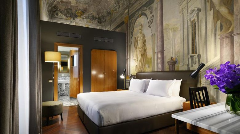 <b>Hotel Garibaldi Blu Room</b>. Images powered by <a href="https://iceportal.shijigroup.com/" title="IcePortal" target="_blank">IcePortal</a>.