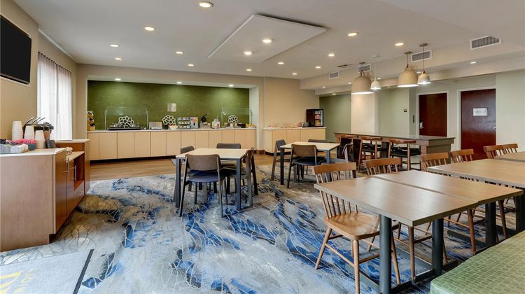 Best Western Plus Las Colinas Inn & Ste Restaurant