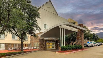 Best Western Plus Las Colinas Inn & Ste