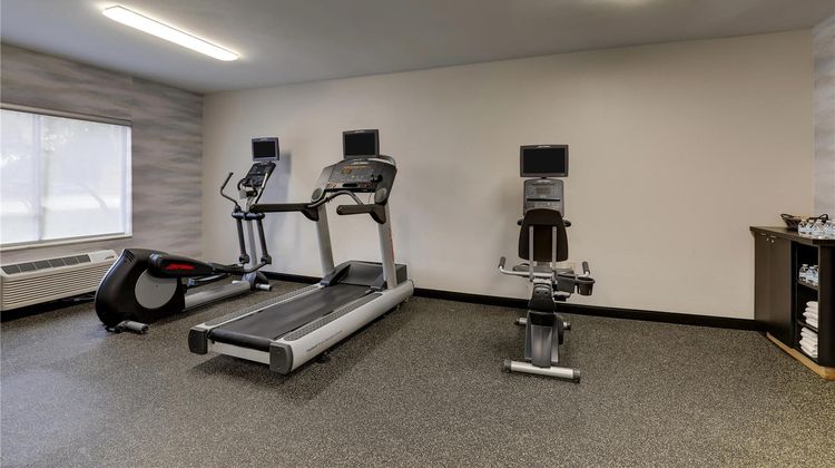 Best Western Plus Las Colinas Inn & Ste Health