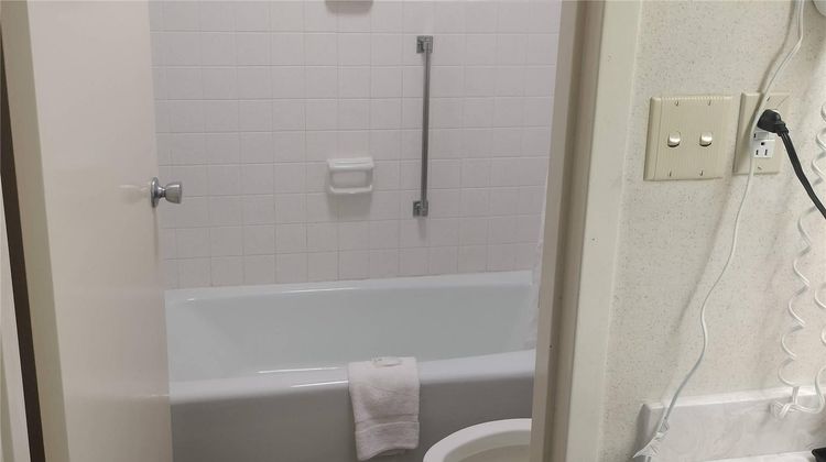 Clarion Inn Southern Pines Pinehurst Room