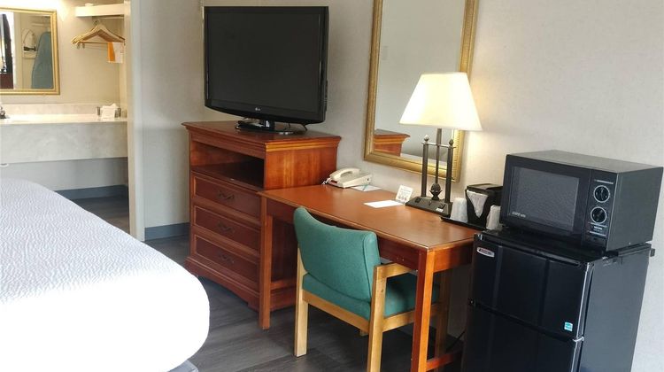 Clarion Inn Southern Pines Pinehurst Room
