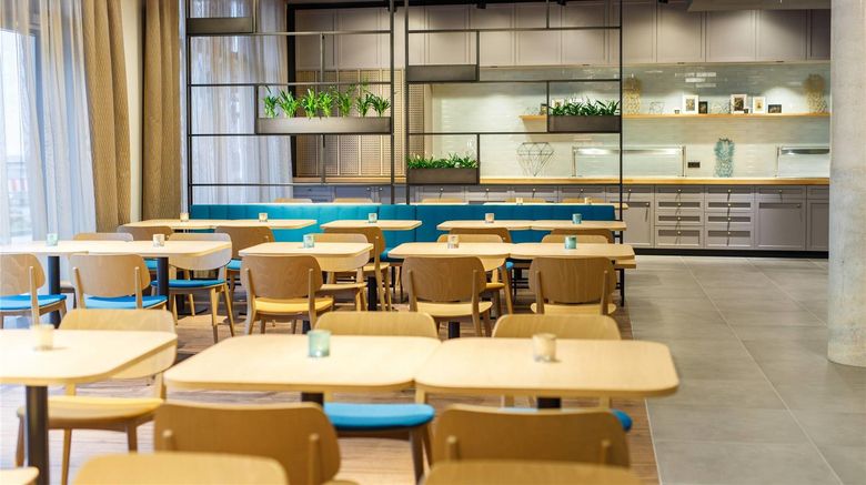 <b>elaya Hotel Goeppingen Restaurant</b>. Images powered by <a href="https://iceportal.shijigroup.com/" title="IcePortal" target="_blank">IcePortal</a>.