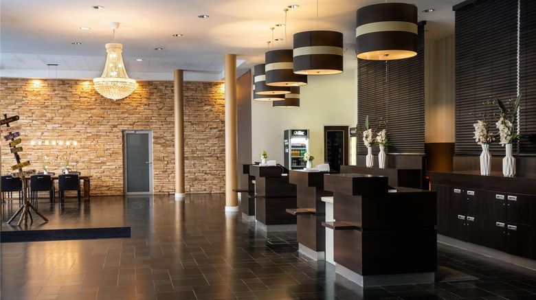 <b>The Rilano Hotel Munchen Lobby</b>. Images powered by <a href="https://iceportal.shijigroup.com/" title="IcePortal" target="_blank">IcePortal</a>.