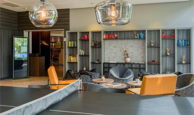 elaya Hotel Frankfurt Oberursel Lobby