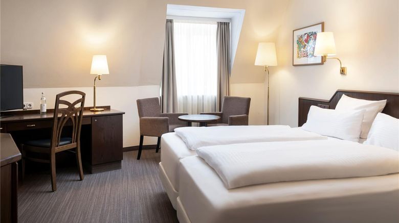 <b>Elaya Hotel Noerdlingen Room</b>. Images powered by <a href="https://iceportal.shijigroup.com/" title="IcePortal" target="_blank">IcePortal</a>.