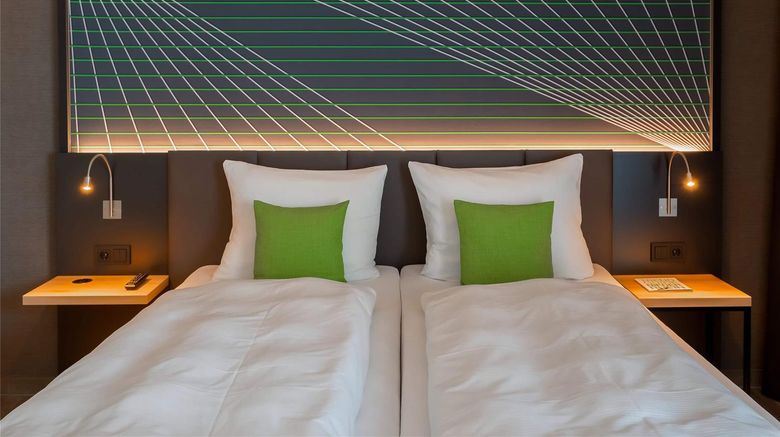 <b>elaya Hotel Kevelaer Room</b>. Images powered by <a href="https://iceportal.shijigroup.com/" title="IcePortal" target="_blank">IcePortal</a>.